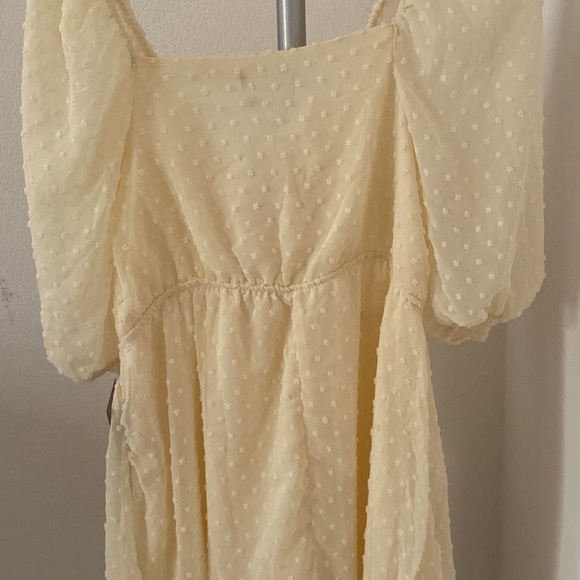 Cream Dress Small - Picture 2 of 2